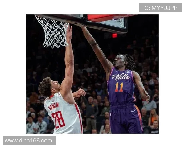 战术拆解：布克为何能掌控比赛节奏？